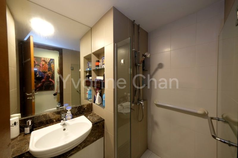 3 Bed Condo for Sale in  One Fort - Image 10
